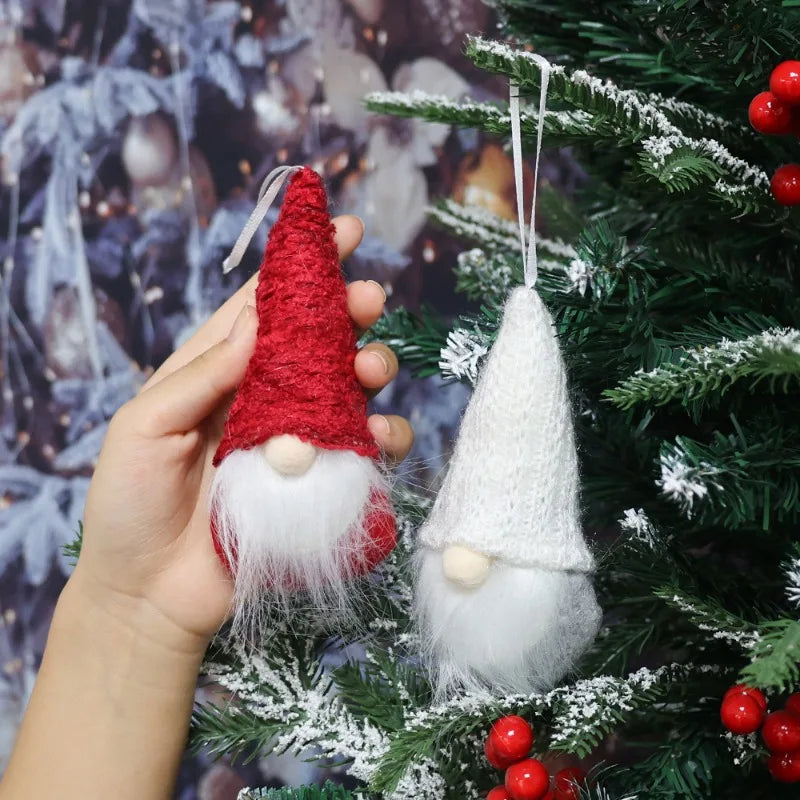 Colgantes de muñecos tejidos navideños – Set decorativo de 3 unidades