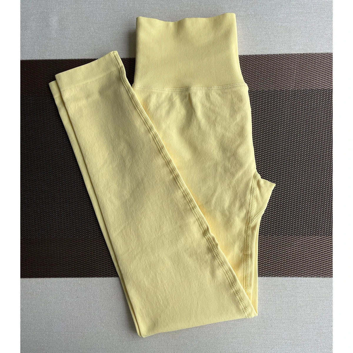 Leggings de yoga de cintura alta.